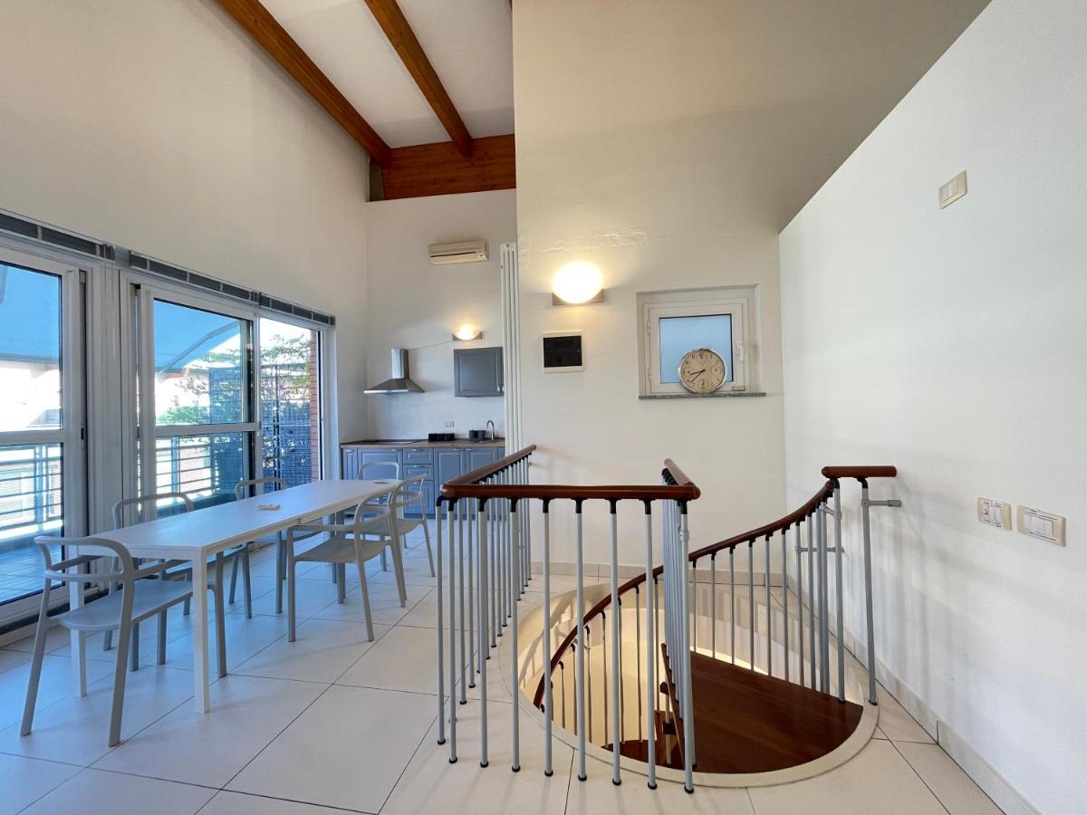 Apartmán Accomodo Mit48 Trivanotortona Milán Exteriér fotografie