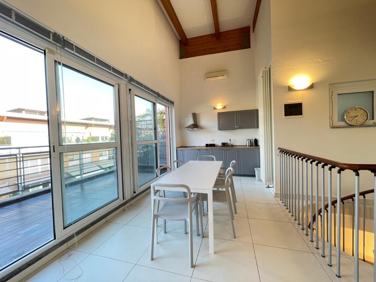 Apartmán Accomodo Mit48 Trivanotortona Milán Exteriér fotografie